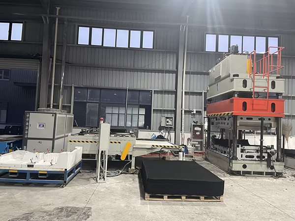 烘箱180度的溫控需求，一臺(tái)烘箱模溫機(jī)搞定