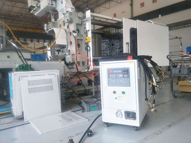 注塑<a href='http://m.beijingtjd.com/product/biaozhunshuiwenji.html' class='body-link'>水溫機</a>