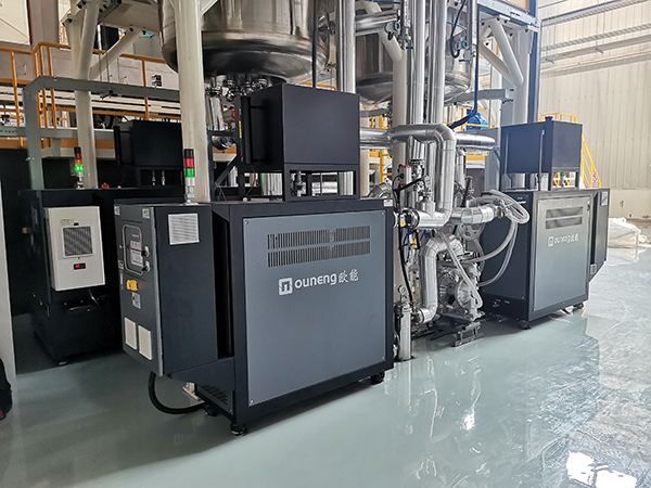 鋰電隔膜油溫機(jī) 鋰電隔膜油溫機(jī)