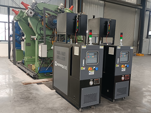 橡膠模具<a href='http://m.beijingtjd.com/product/biaozhunyouwenji.html' class='body-link'>油溫機</a>