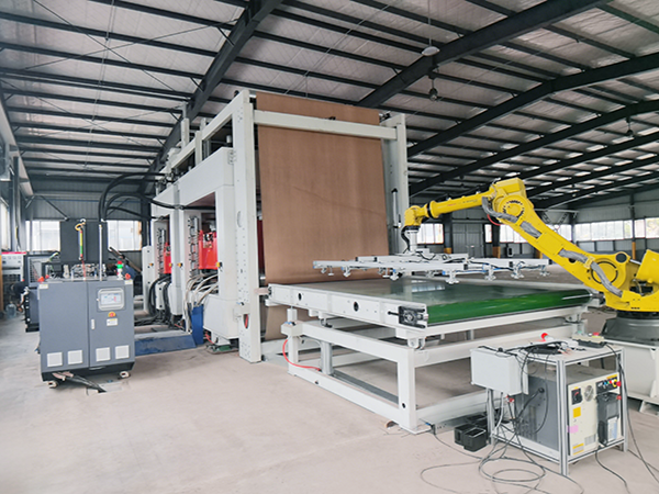 熱帖壓機模溫機