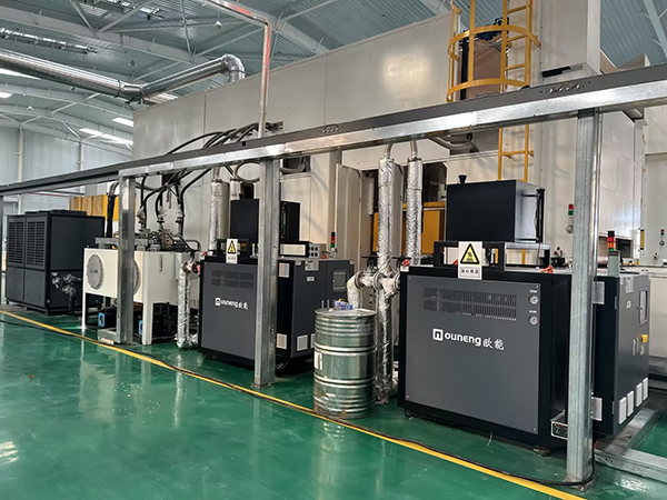 高溫壓板油溫機