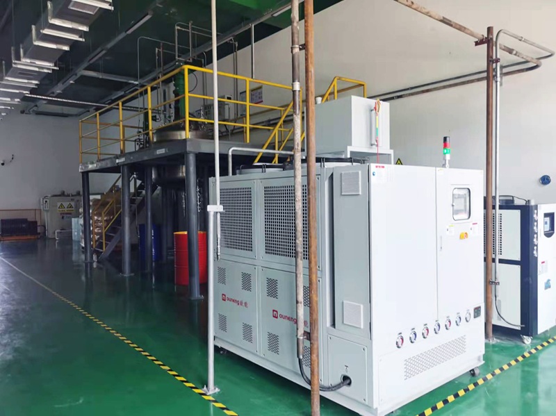 <a href='http://m.beijingtjd.com/p_lengreyitiji.html' class='body-link'>冷熱一體機</a>怎么安裝？