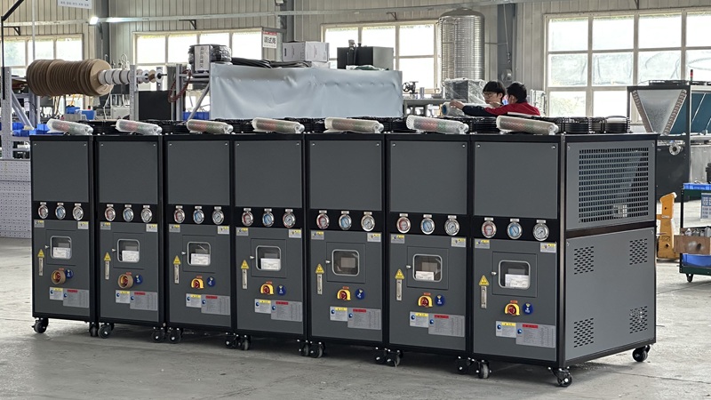 冷水機組添加制冷劑的作用有哪些？